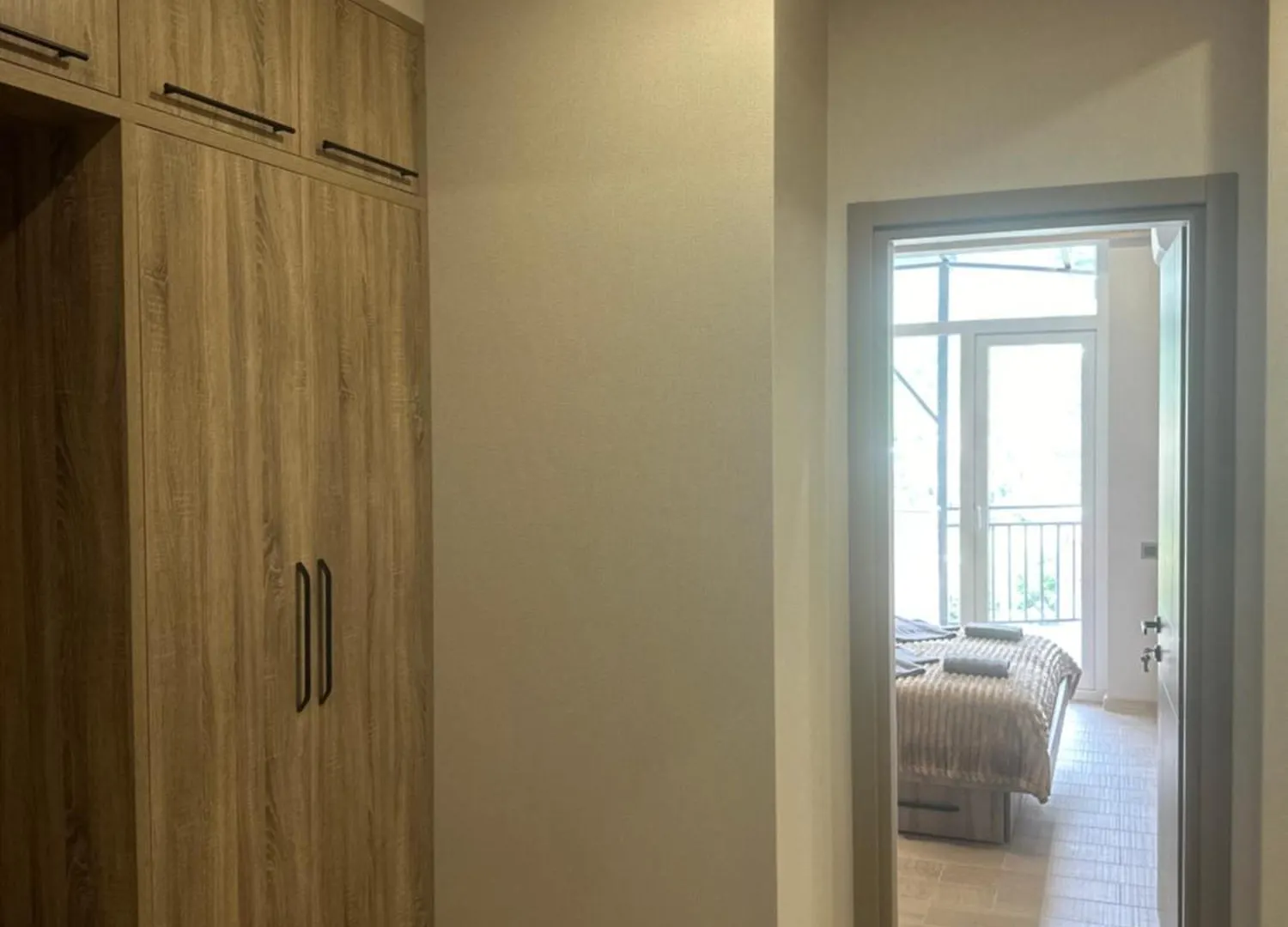 Gonio N802 Beachfront Mountain View Apartment