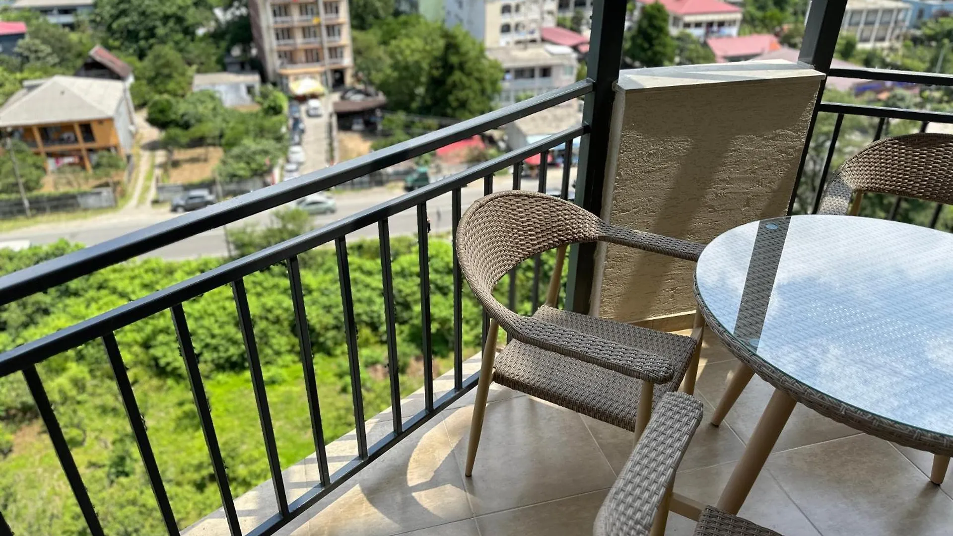 Gonio N802 Beachfront Mountain View Apartment